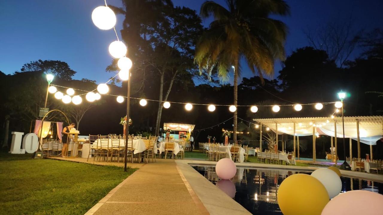 Hotel Playa By Marbar Hoteles Villeta Exteriör bild